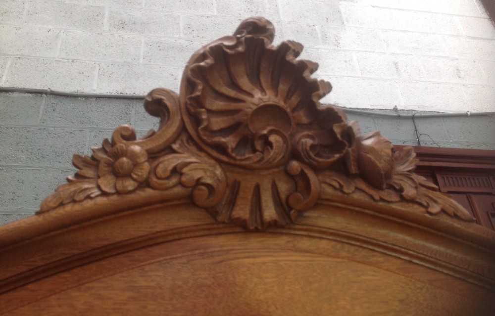 FRENCH OAK ARMOIRE View II