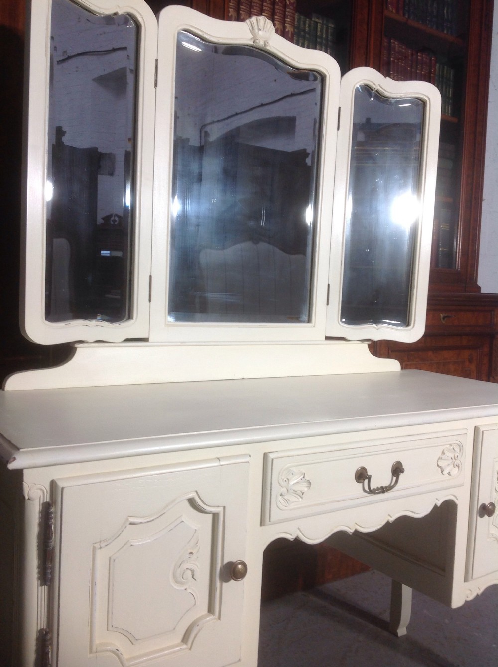 PAINTED FRENCH DRESSING TABLE View III