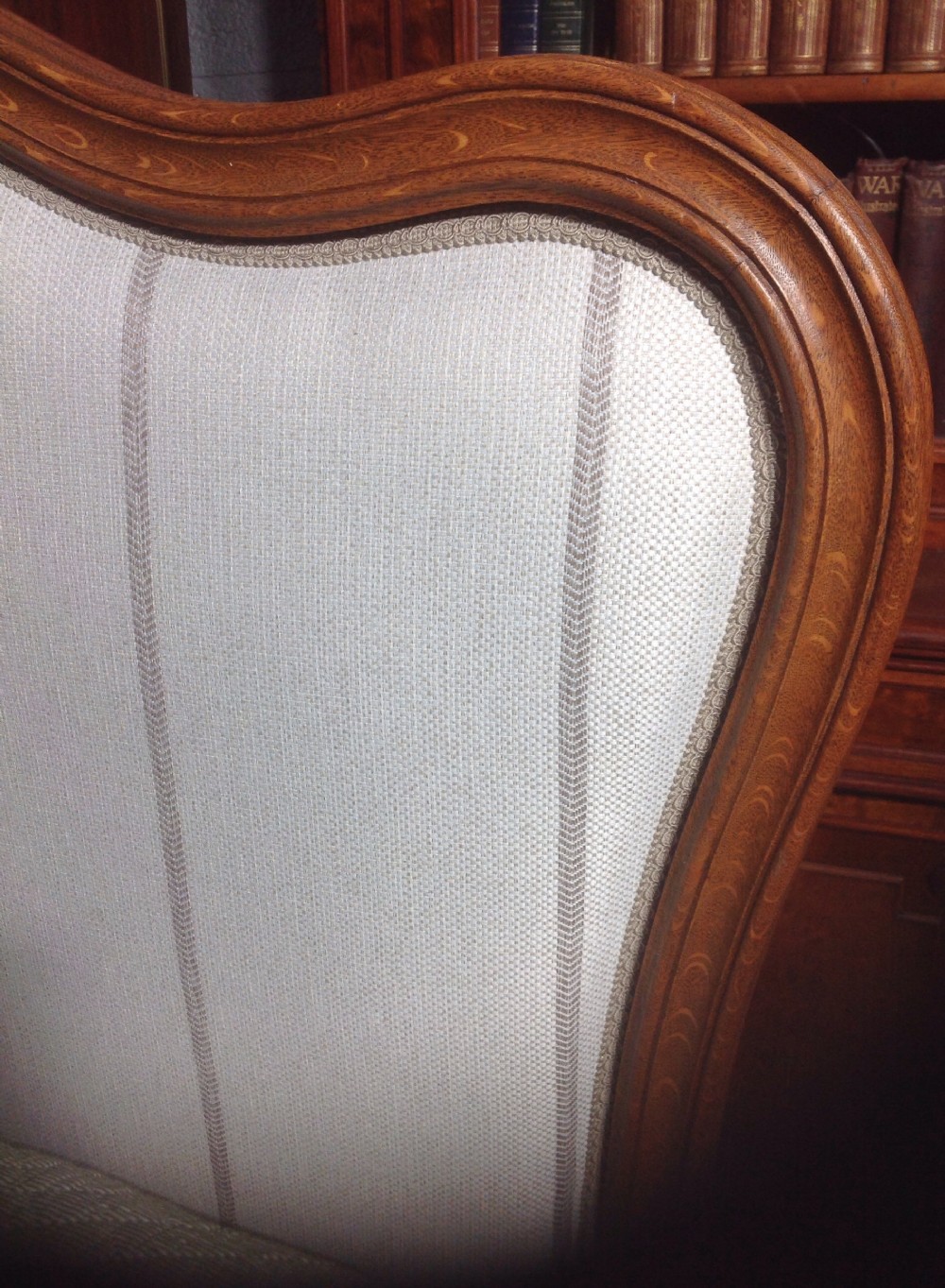 FRENCH OAK UPHOLSTERED BED View XI