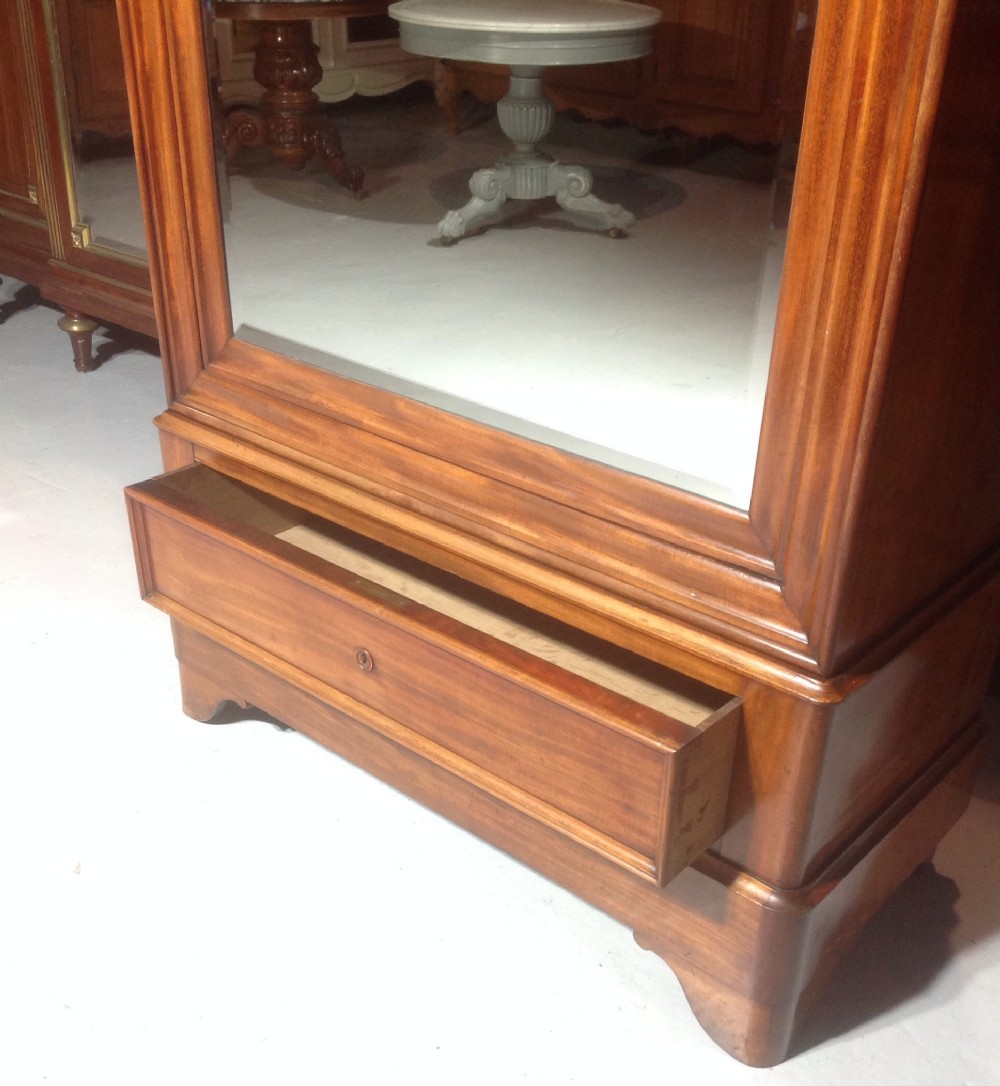 FRENCH MAHOGANY LOUIS PHILLIPPE ARMOIRE View IV