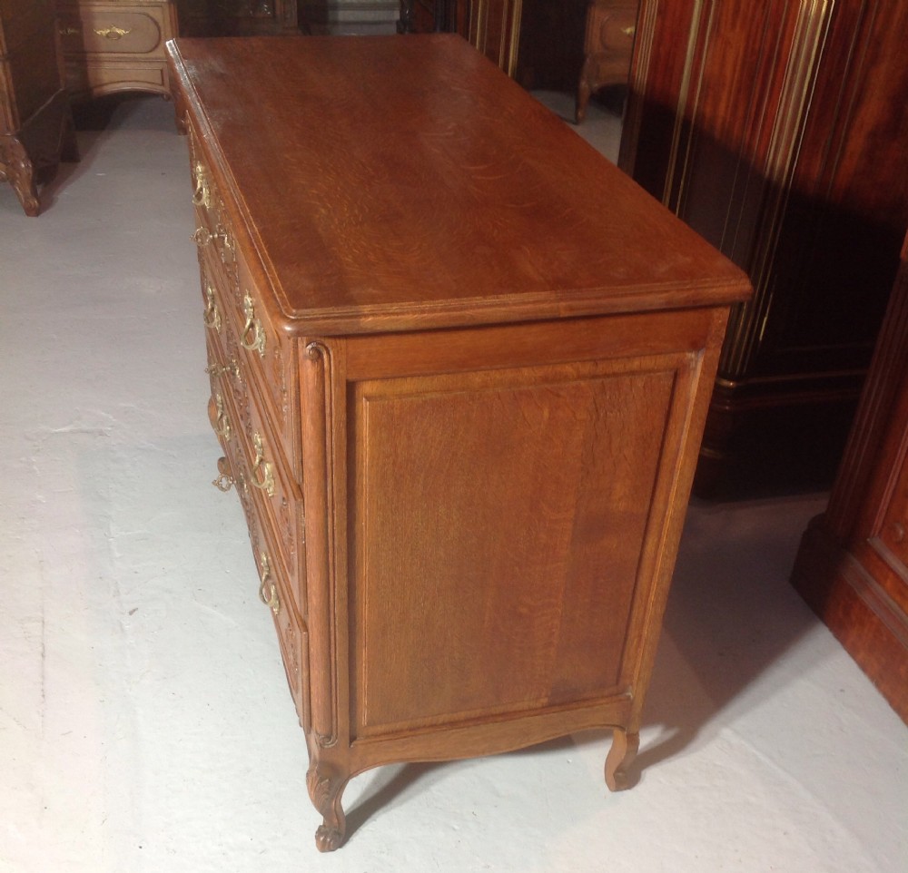 CARVED OAK FRENCH CHEST View V