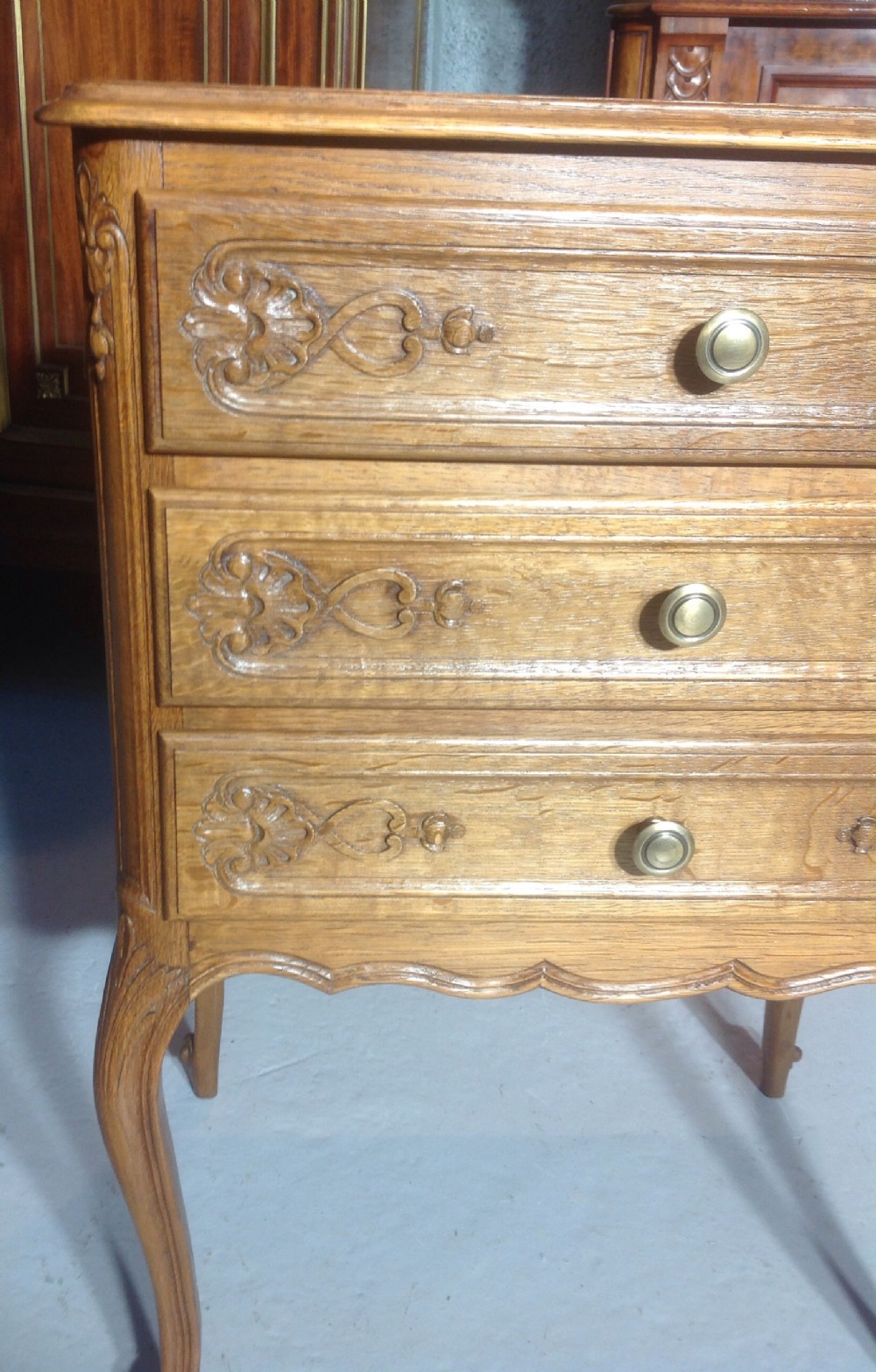 CARVED OAK FRENCH CHEST View II