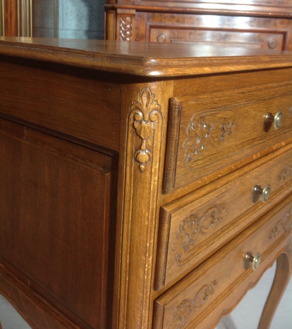 CARVED OAK FRENCH CHEST View III