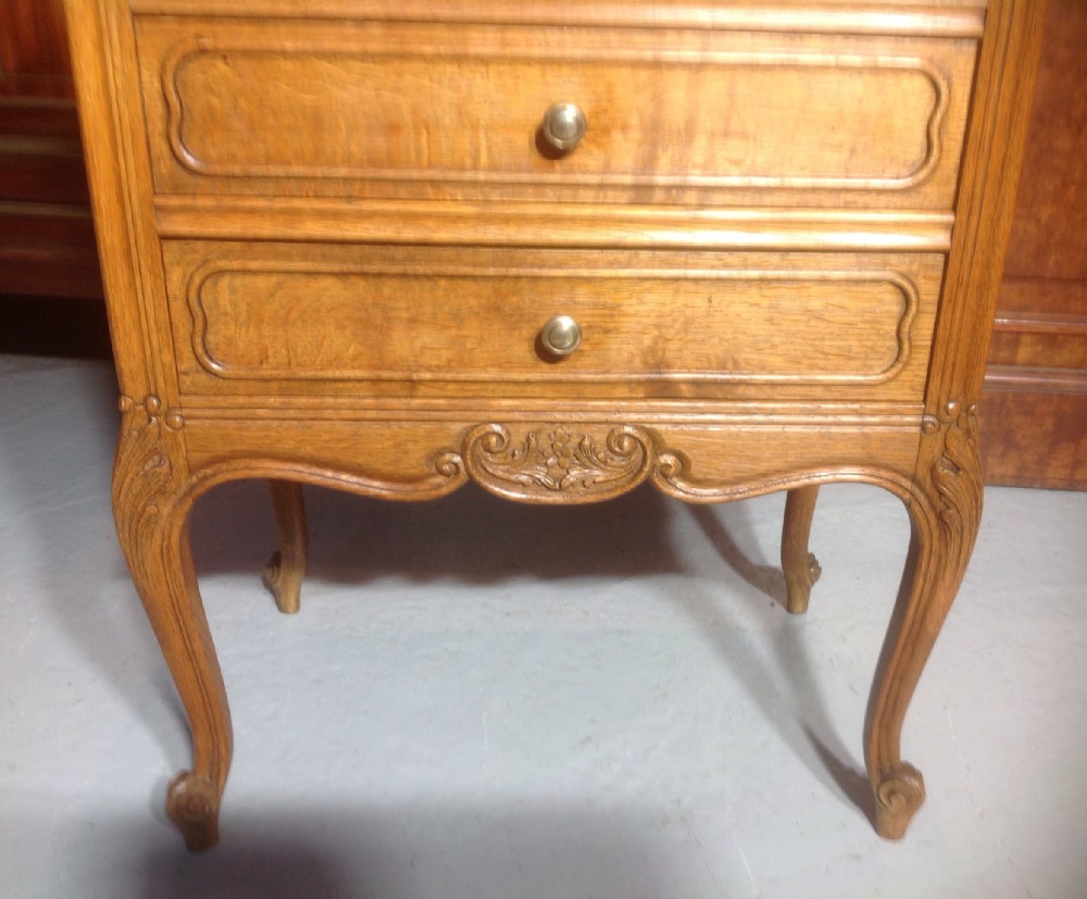 CARVED OAK FRENCH CHEST View III