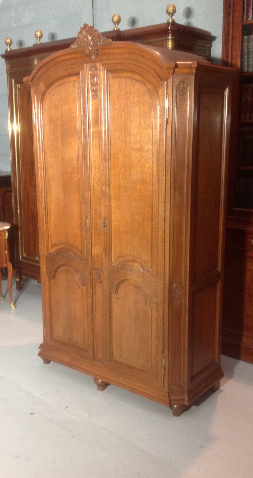 CARVED FRENCH OAK ARMOIRE View VIII