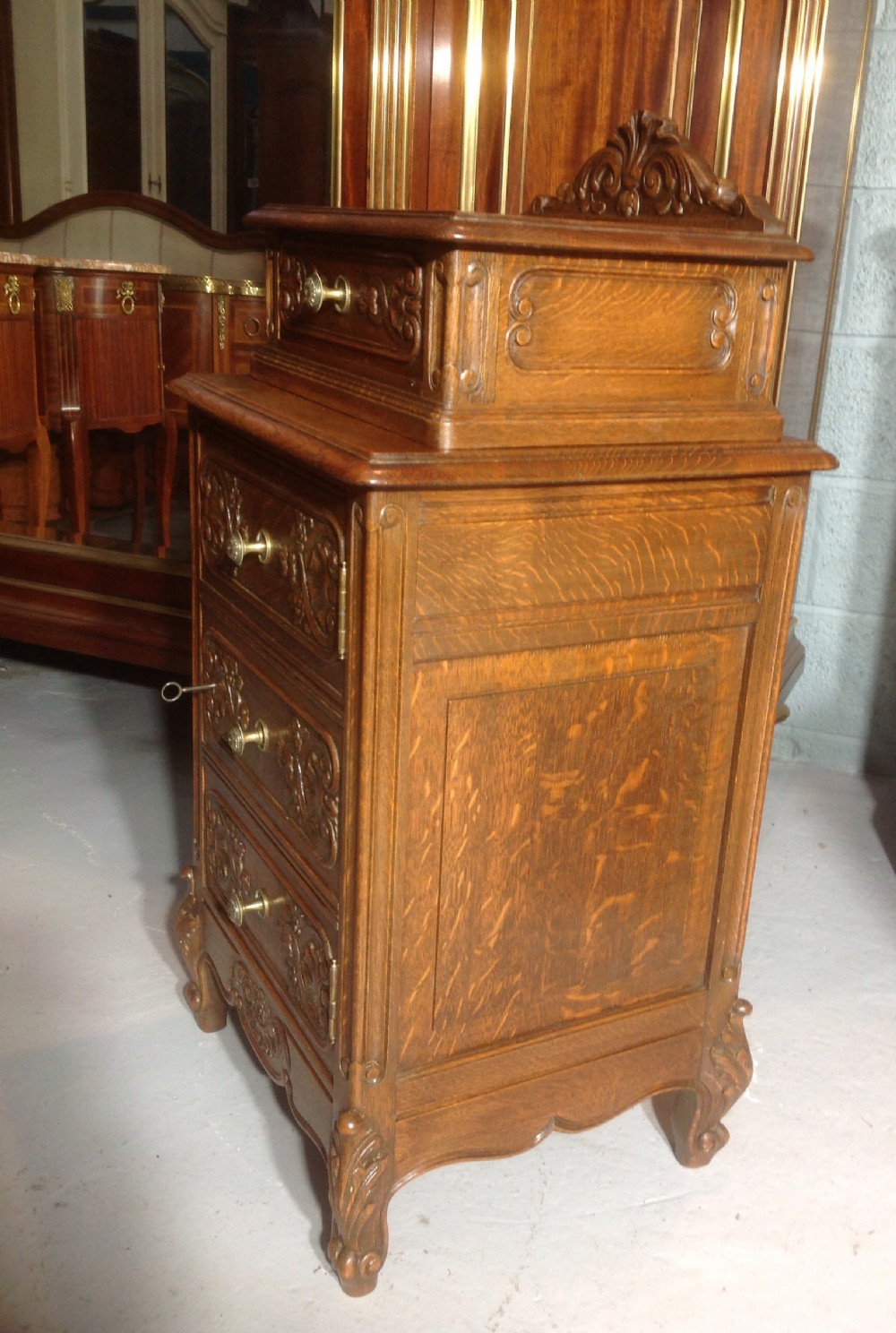 QUALITY PAIR OF FRENCH CARVED OAK BEDSIDE CABINETS  View IV