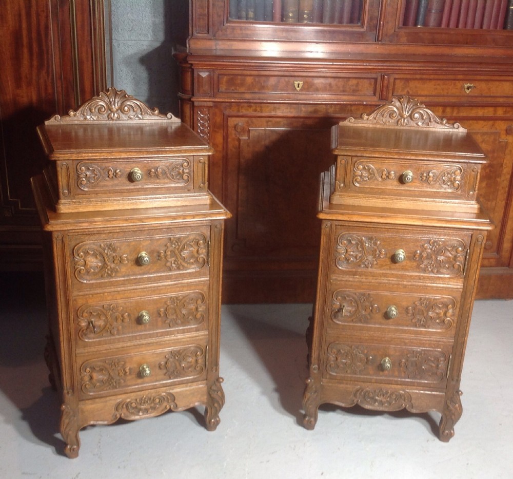 QUALITY PAIR OF FRENCH CARVED OAK BEDSIDE CABINETS  View VII