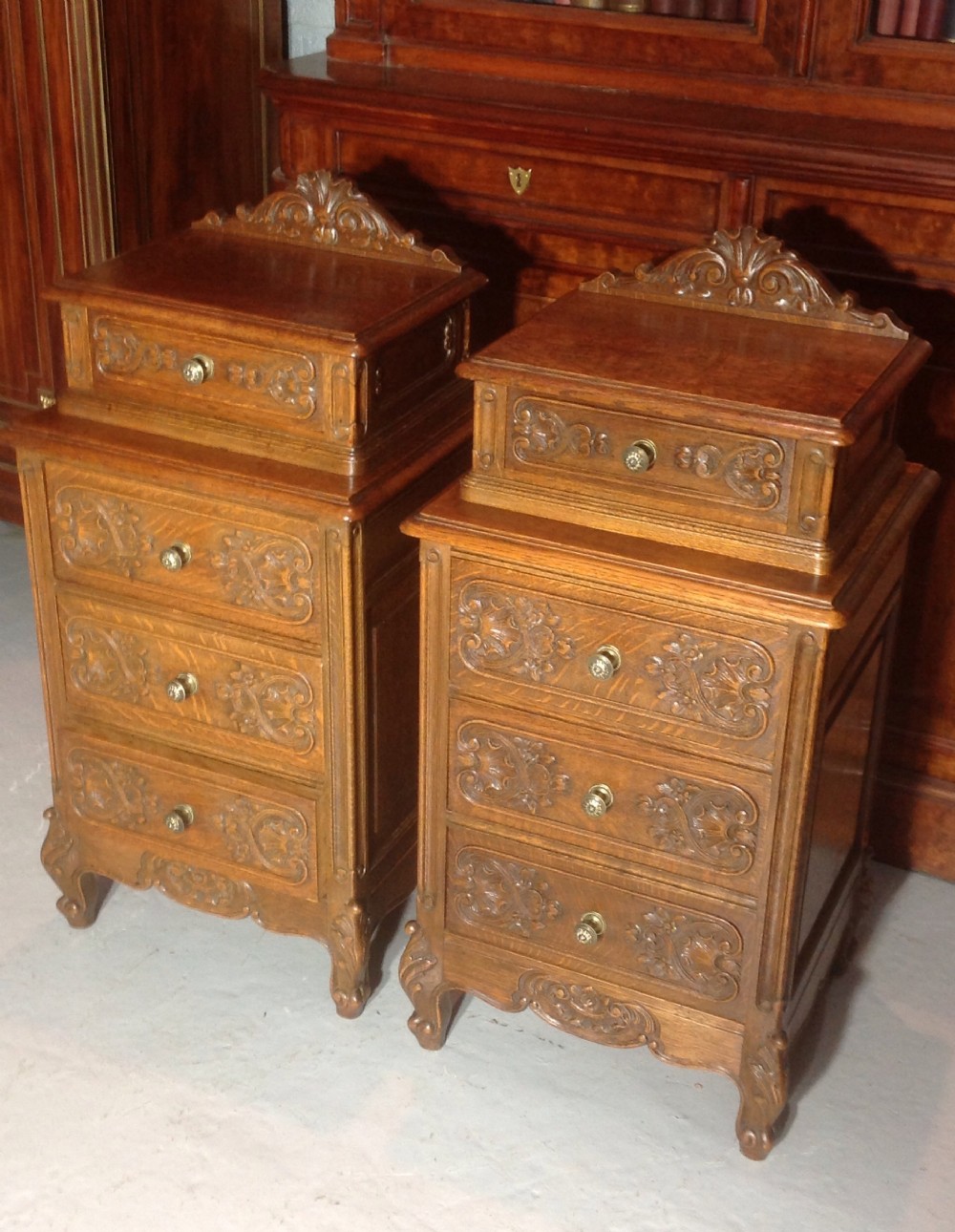 PAIR OF QUALITY CARVED OAK FRENCH BEDSIDE CABINETS View VIII