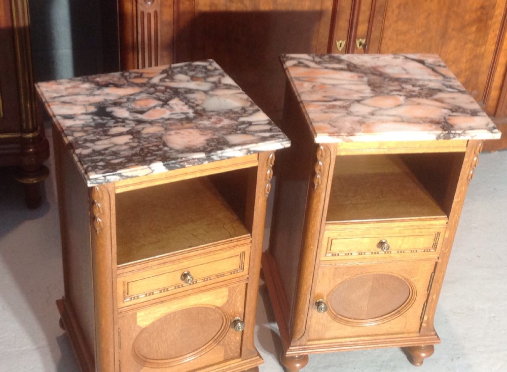 PAIR OF FRENCH OAK BEDSIDE CABINETS View II