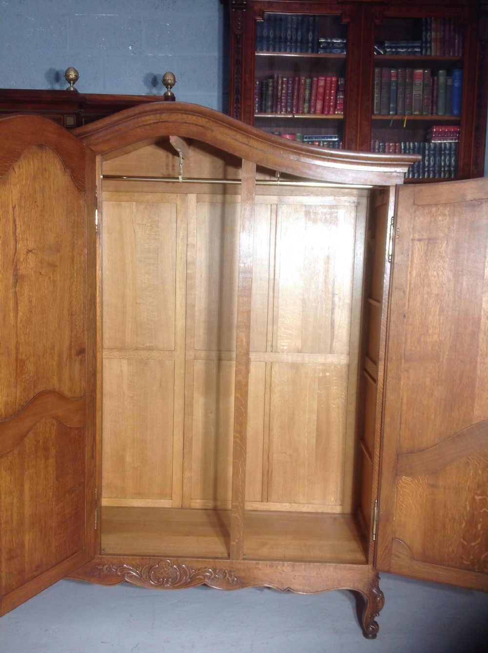 CARVED OAK FRENCH ARMOIRE View VIII