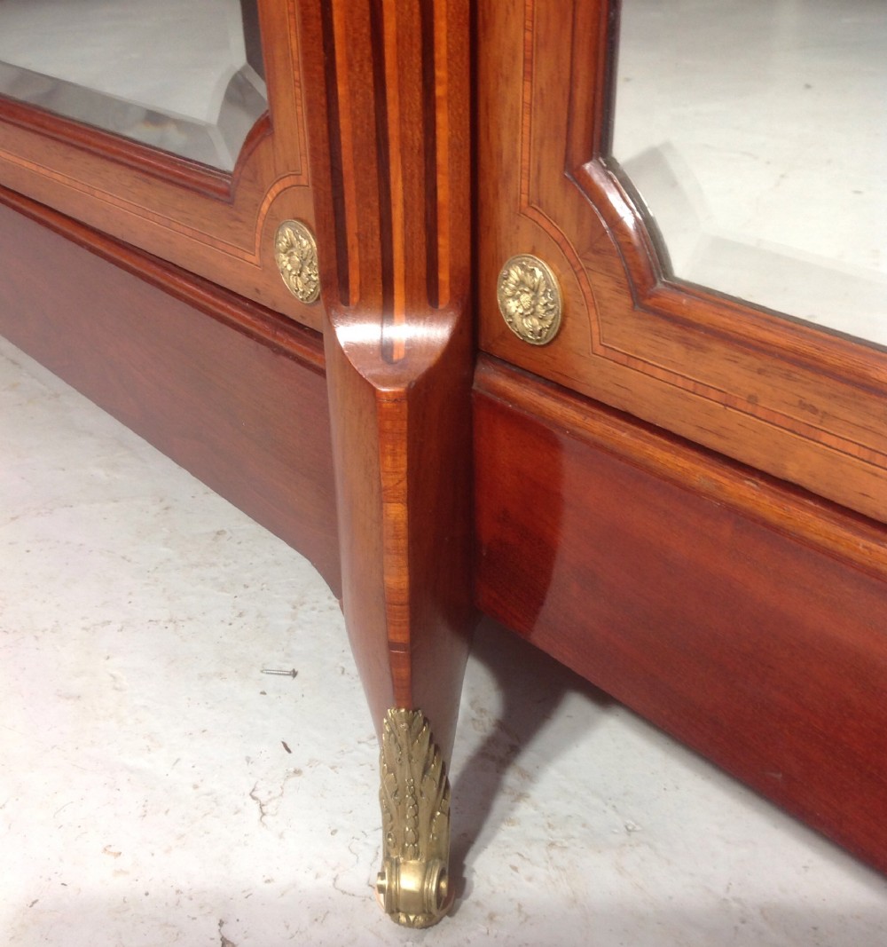 LARGE FRENCH MAHOGANY ARMOIRE View V