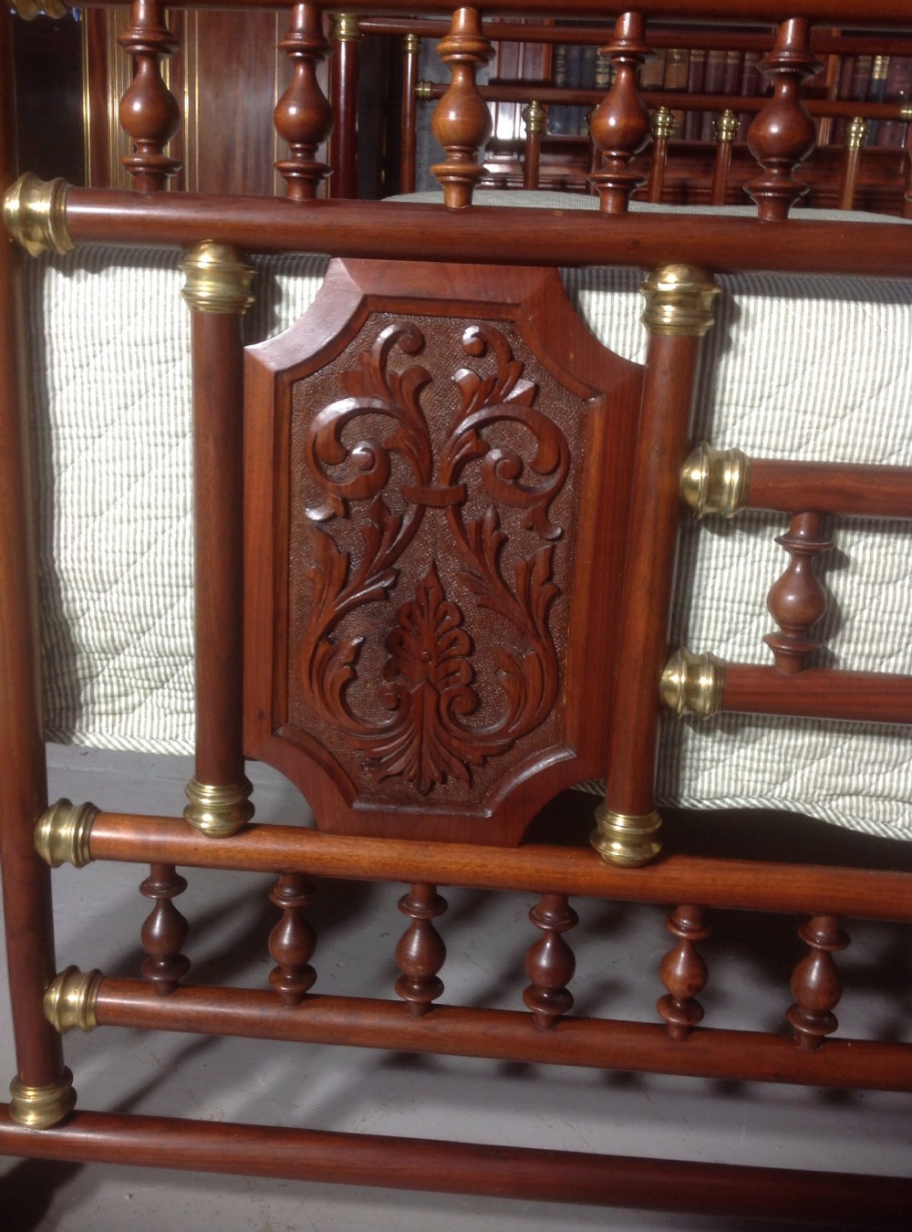 BRASS AND MAHOGANY BED View IV
