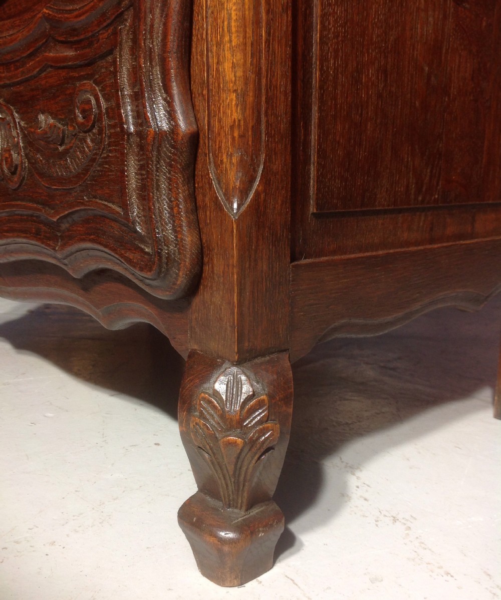 CARVED OAK FRENCH CHEST View III