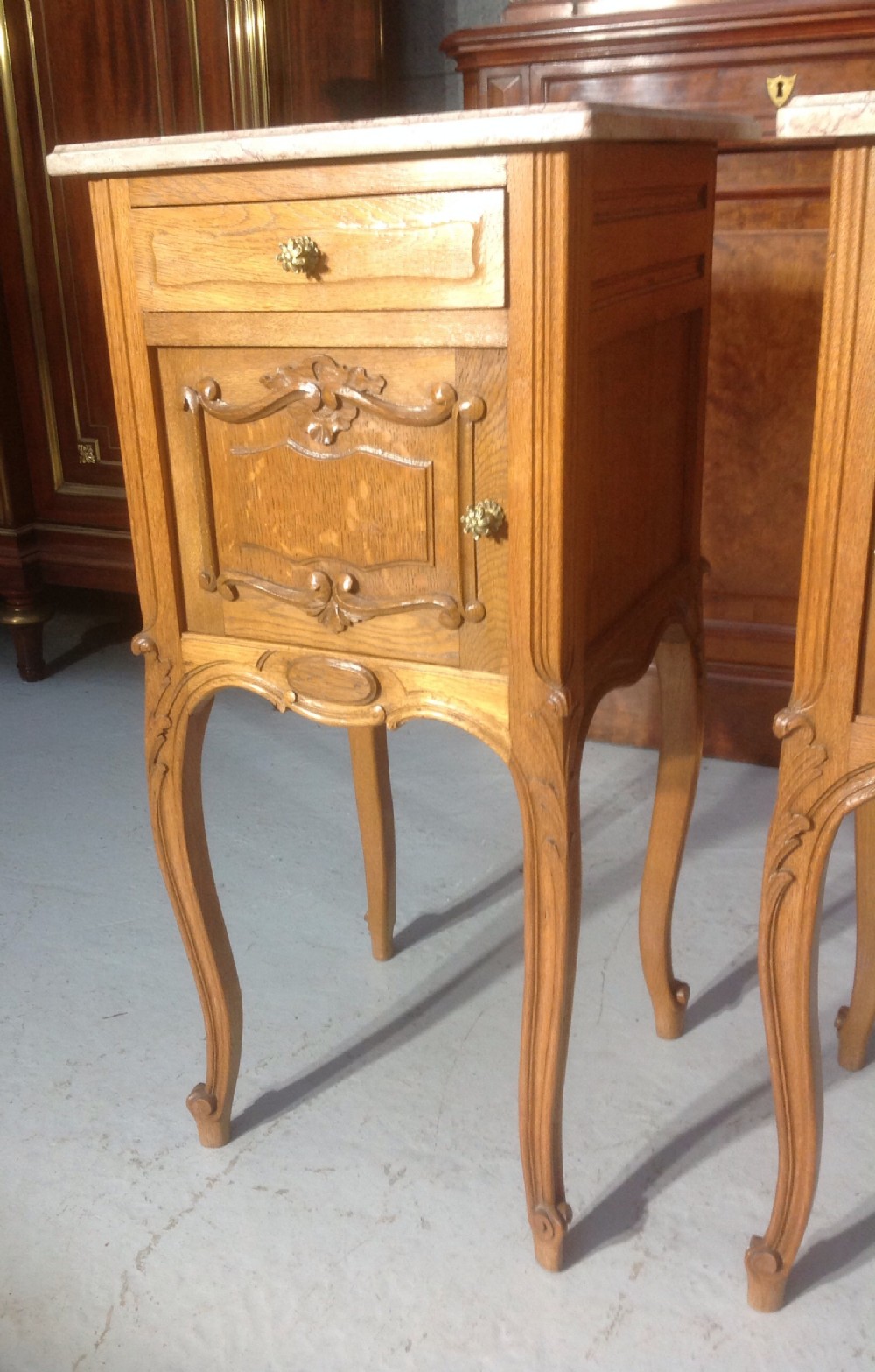 PAIR OF FRENCH OAK BEDSIDE CABINETS View II