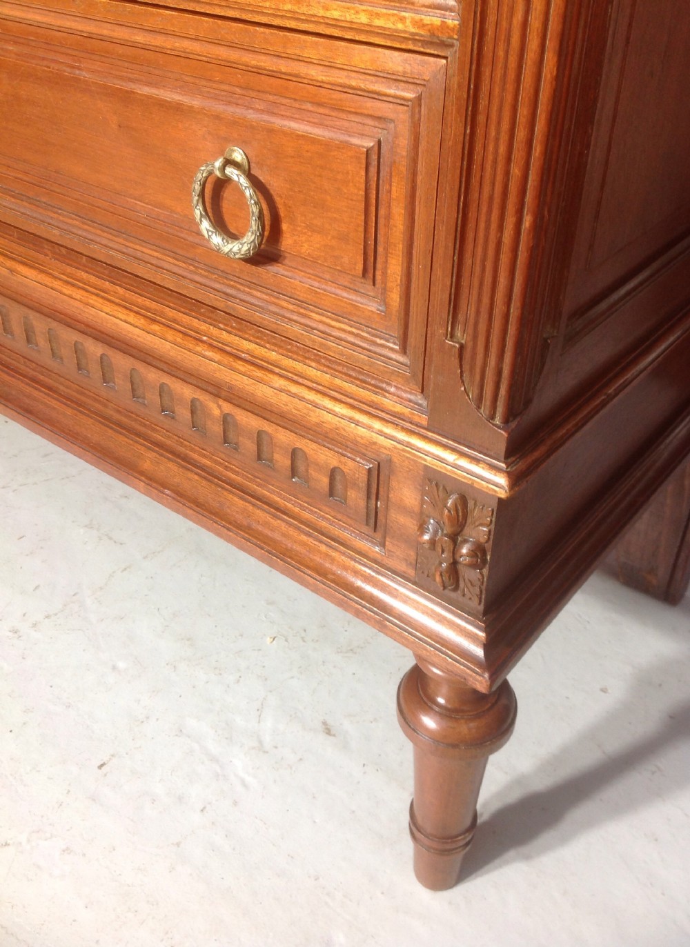 CARVED WANUT FRENCH COMMODE View V