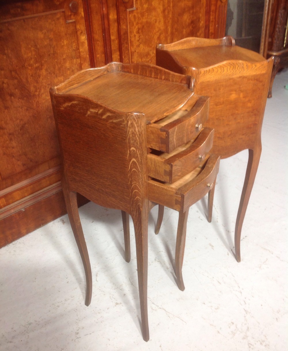 SLIM PAIR OF FRENCH OAK BEDSIDE CABINETS View V