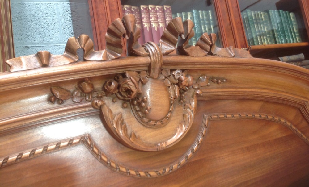 FRENCH WALNUT KINGSIZE BED View III