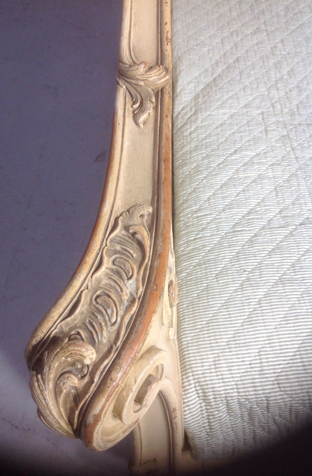 STUNNING FRENCH CARVED SUPER KING SIZE IN ORIGINAL PAINT. View V