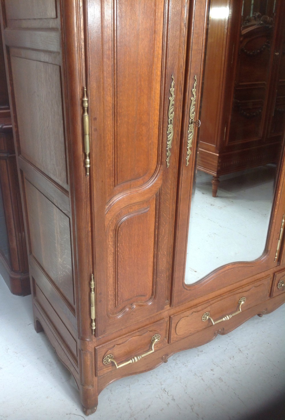SOLID OAK TRIPLE FRENCH ARMOIRE View III