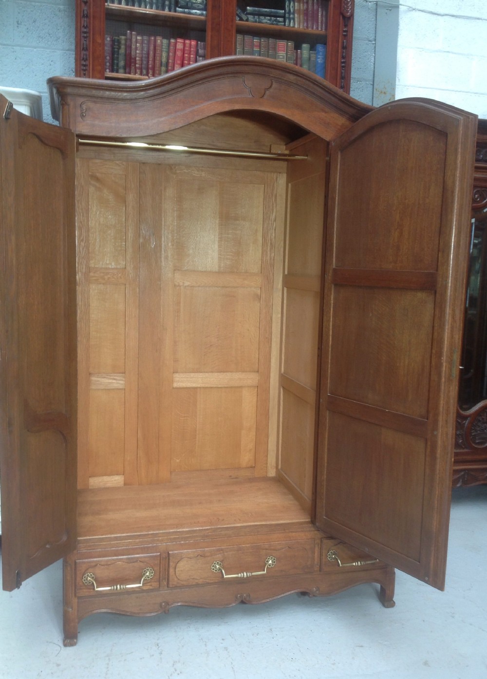 SOLID OAK TRIPLE FRENCH ARMOIRE View V