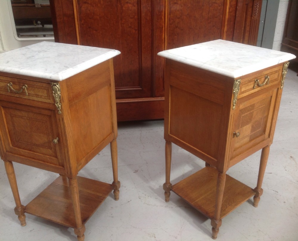 PAIR OF FRENCH OAK BEDSIDE CABINETS View IV