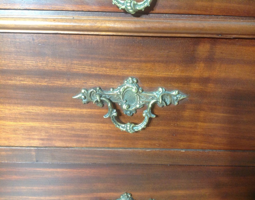 FRENCH MAHOGANY DRESSING WASHSTAND  View V