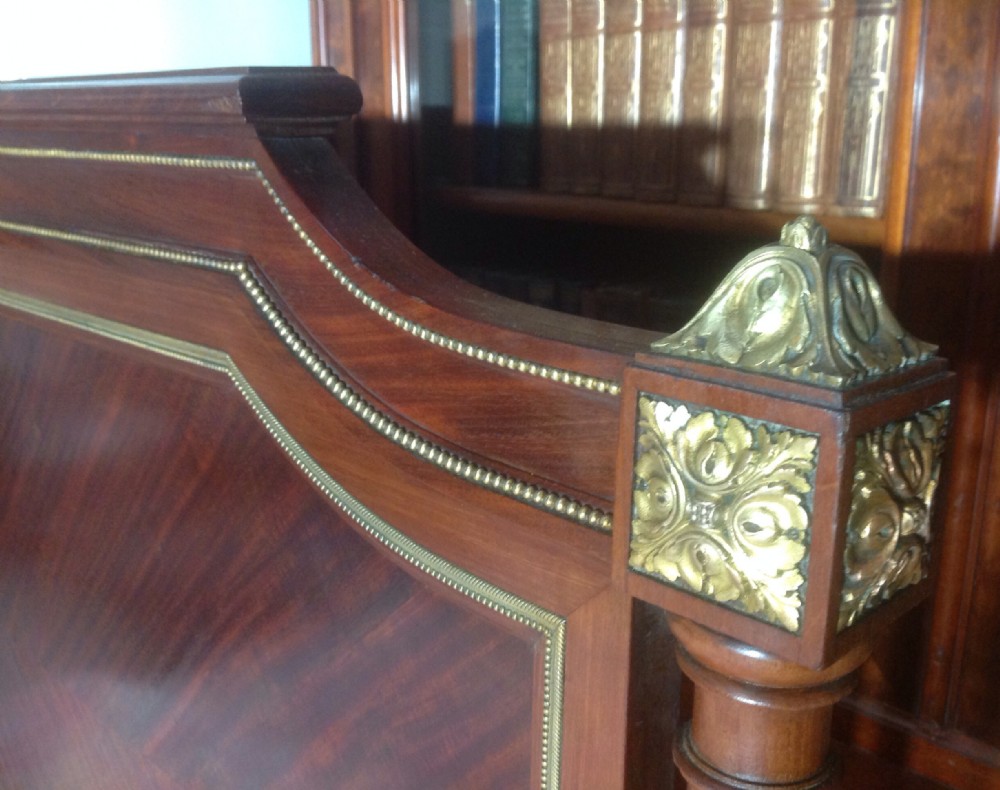 STUNNING QUALITY FRENCH KINGSIZE BED View VII