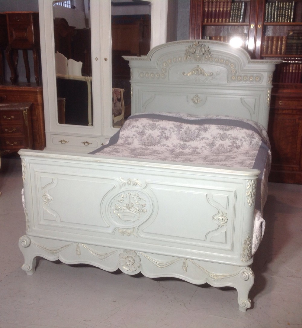 stunning french painted kingsize bed - CATEGORY: ANTIQUE BEDS - DATED 1900