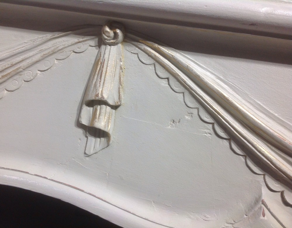 STUNNING FRENCH PAINTED KINGSIZE BED View X