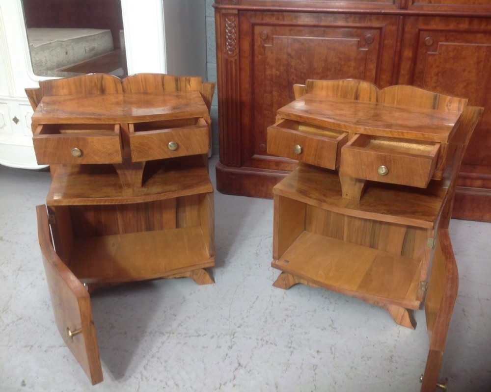 PAIR OF FRENCH ART DECO BEDSIDE CABINETS View III