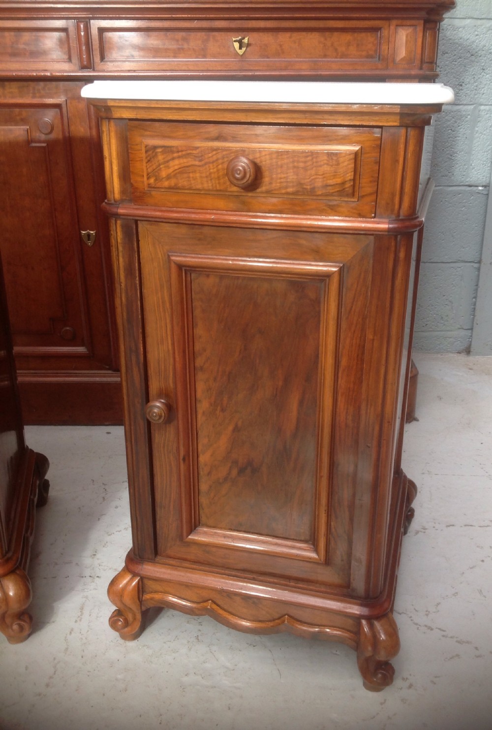 PAIR OF FRENCH WALNUT BEDSIDE CABINETS View IV
