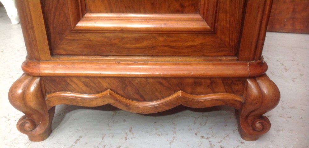 PAIR OF FRENCH WALNUT BEDSIDE CABINETS View VII