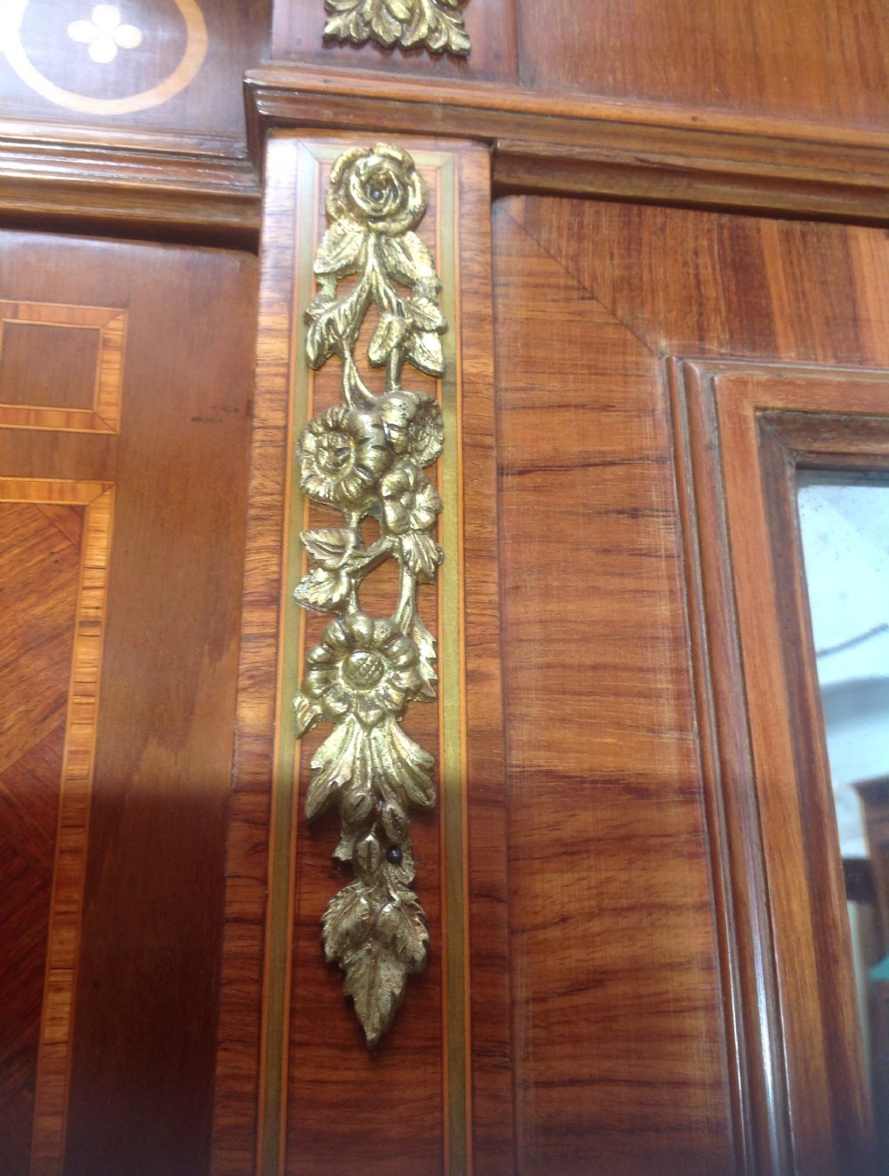 STUNNING FRENCH MARQUETRY ARMOIRE View VI