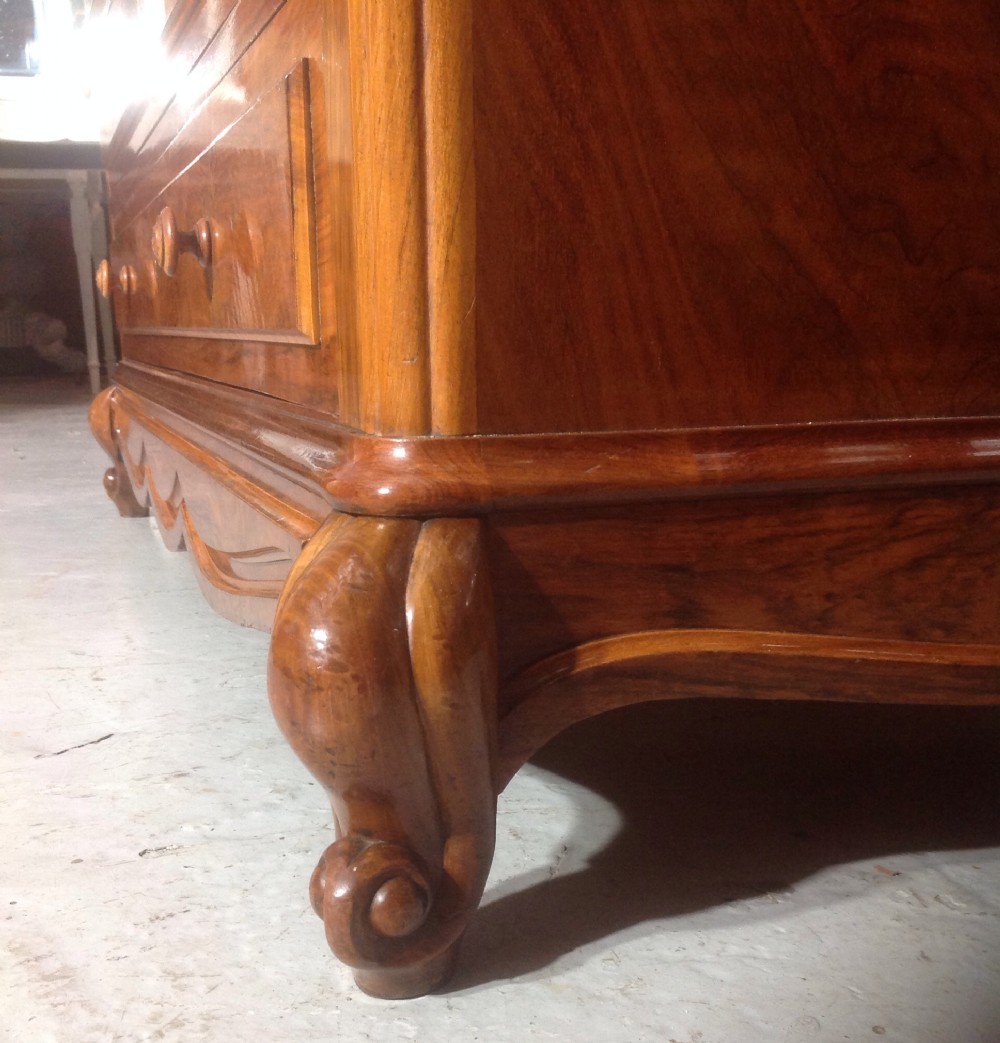 FRENCH WALNUT WASHSTAND  View III