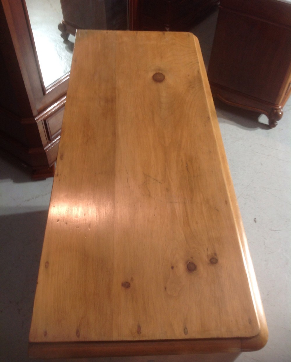 VICTORIAN PINE CHEST View IV