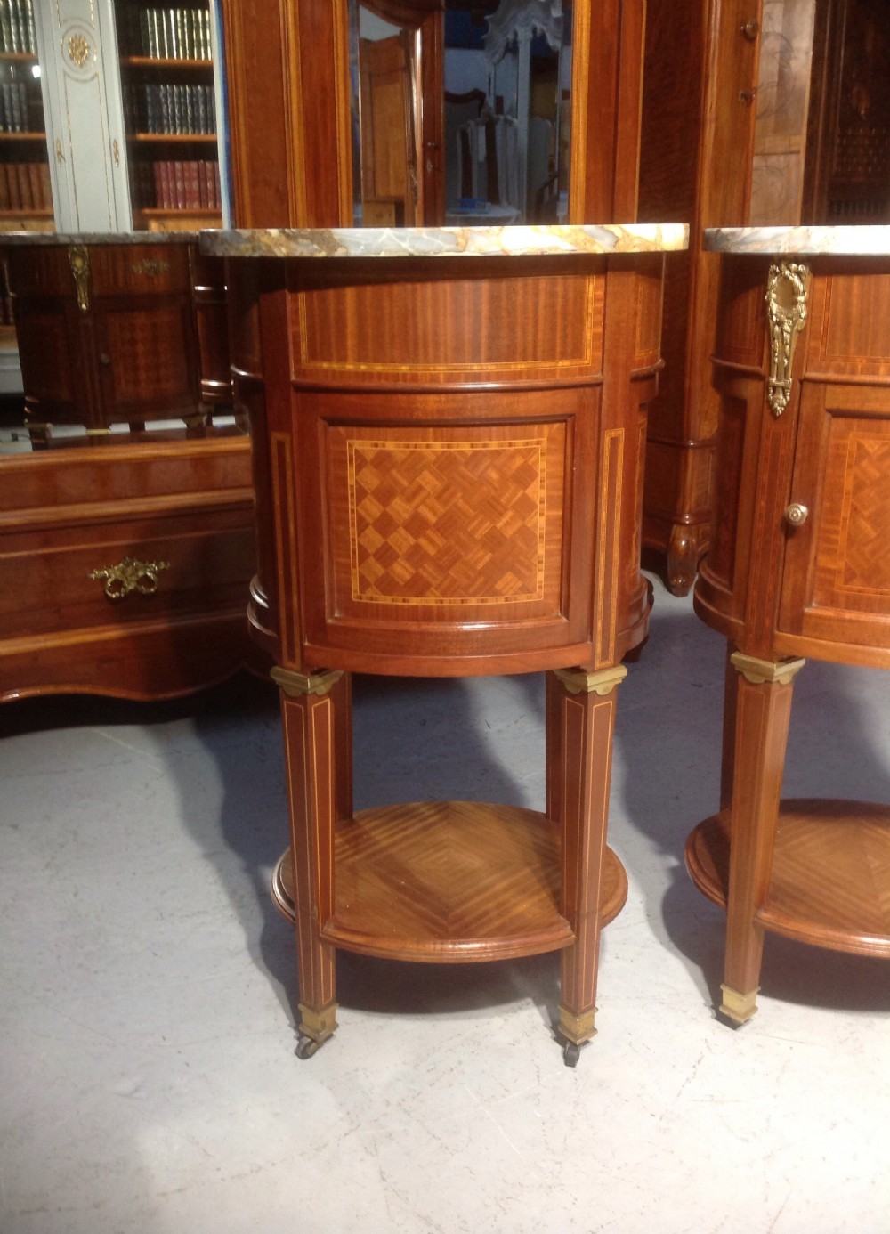 STUNNING PAIR OF FRENCH INLAID BEDSIDE CABINETS View V