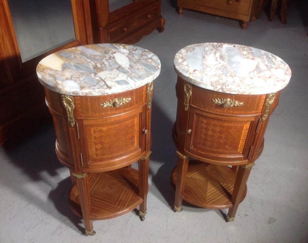 STUNNING PAIR OF FRENCH INLAID BEDSIDE CABINETS View XII