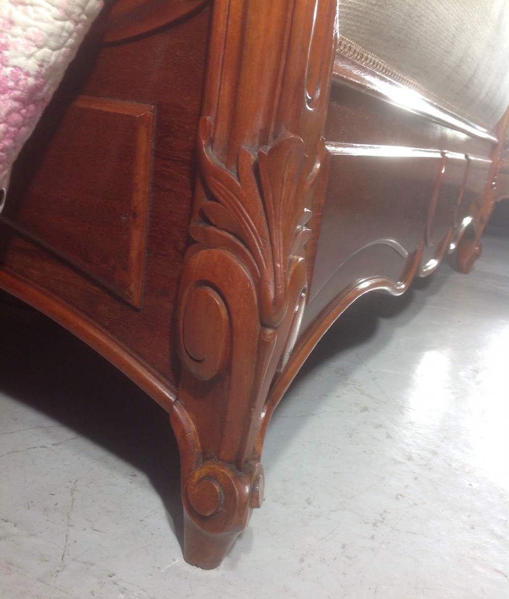 FRENCH KINGSIZE UPHOLSTERED MAHOGANY BED View VIII