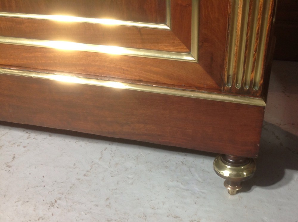 INLAID BRASS AND MAHOGANY FRENCH BOOKCASE View VII