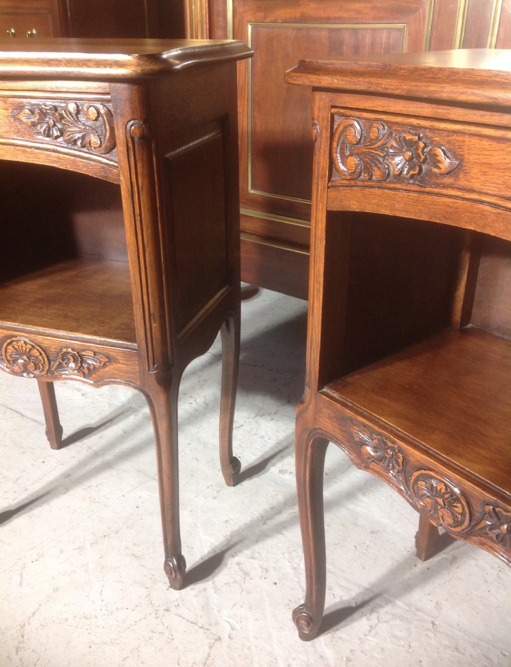 PAIR OF FRENCH OAK BEDSIDE CABINETS View II