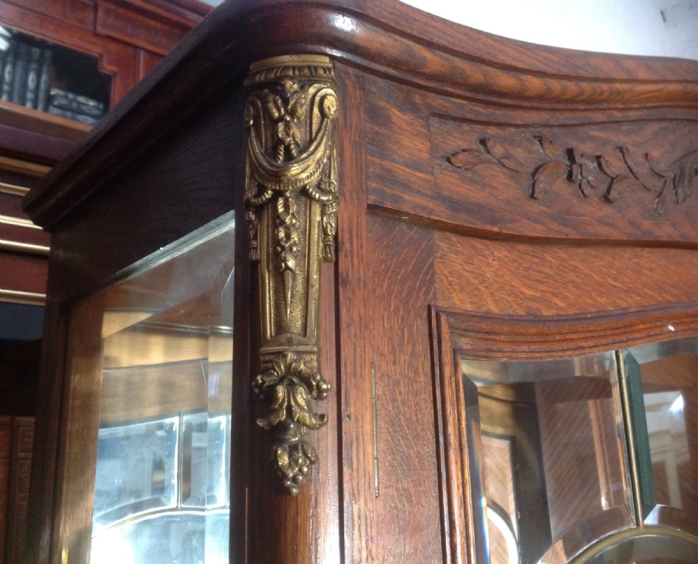 PAIR OF FRENCH OAK SERVER SIDEBOARDS View V