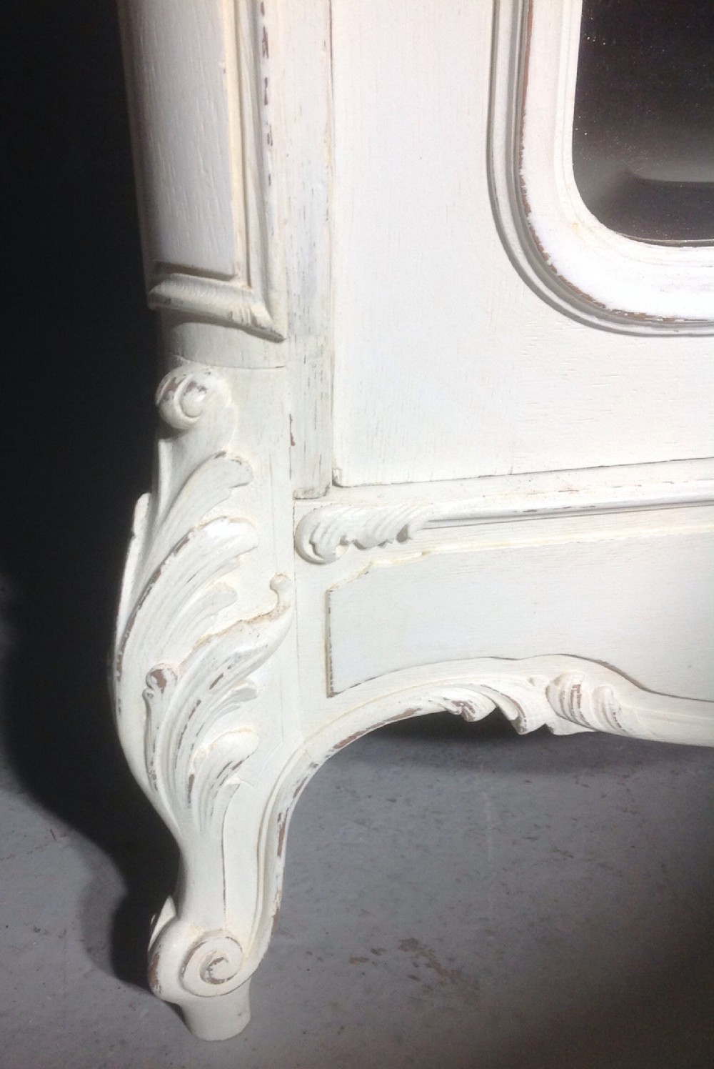 PAINTED FRENCH OAK ARMOIRE View V
