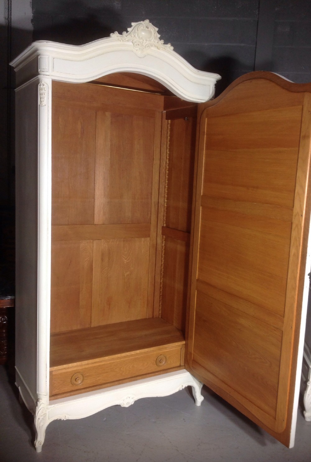PAINTED FRENCH OAK ARMOIRE View VIII