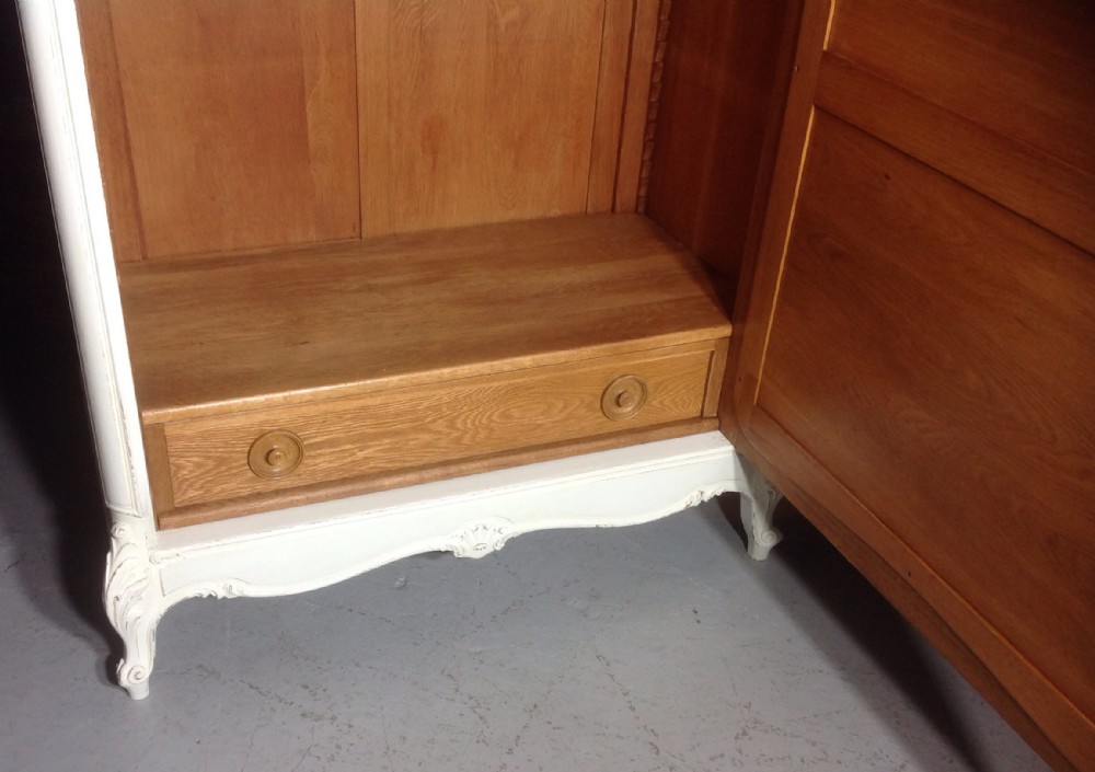 PAINTED FRENCH OAK ARMOIRE View X