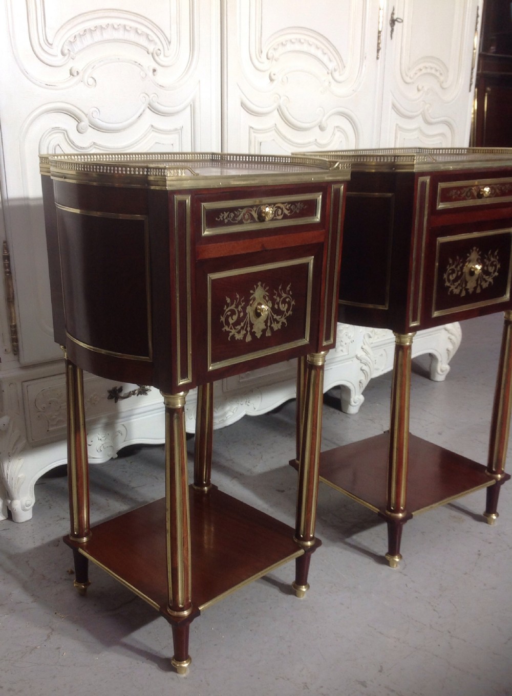PAIR OF FRENCH MAHOGANY BEDSIDE CABINETS BY PARIS MAKER View II