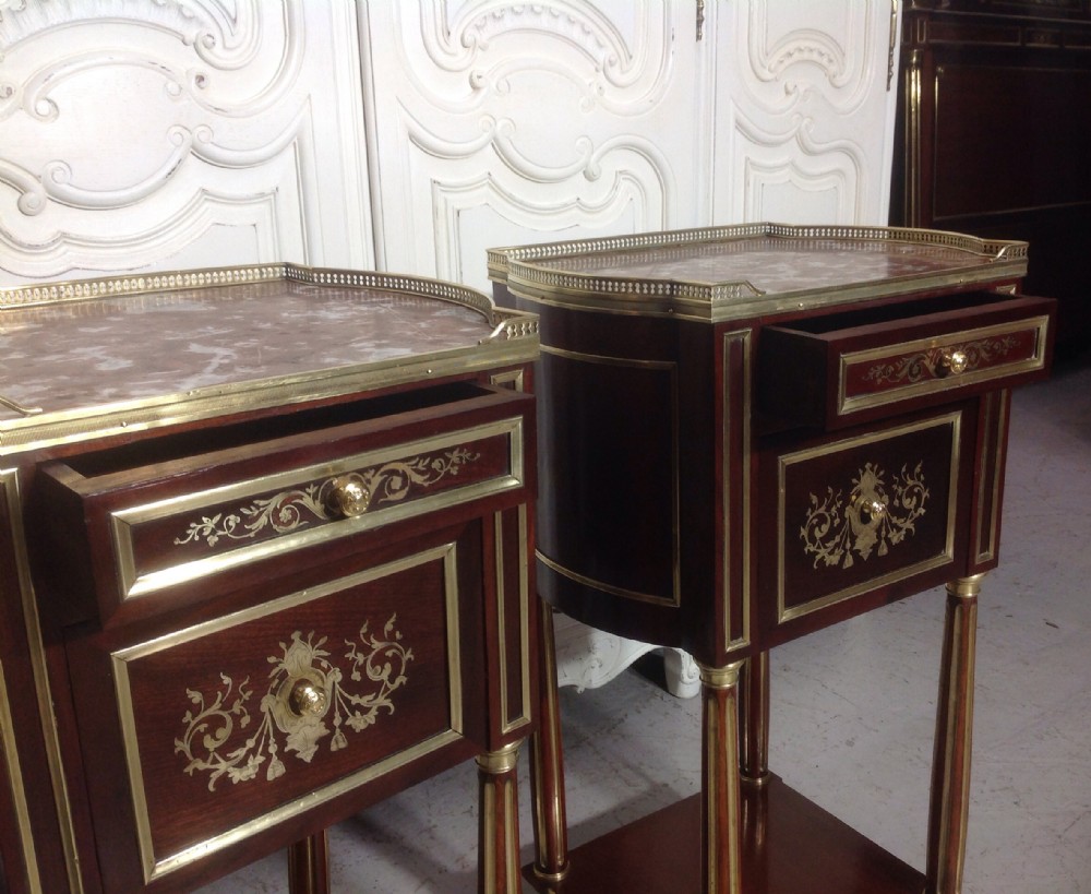 PAIR OF FRENCH MAHOGANY BEDSIDE CABINETS BY PARIS MAKER View VIII