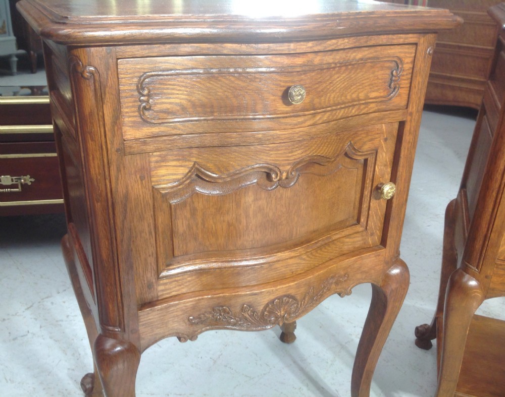 PAIR OF FRENCH OAK BEDSIDE CABINETS View IV