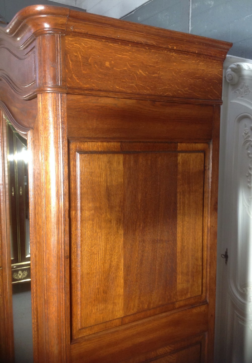FRENCH OAK ARMOIRE View VII