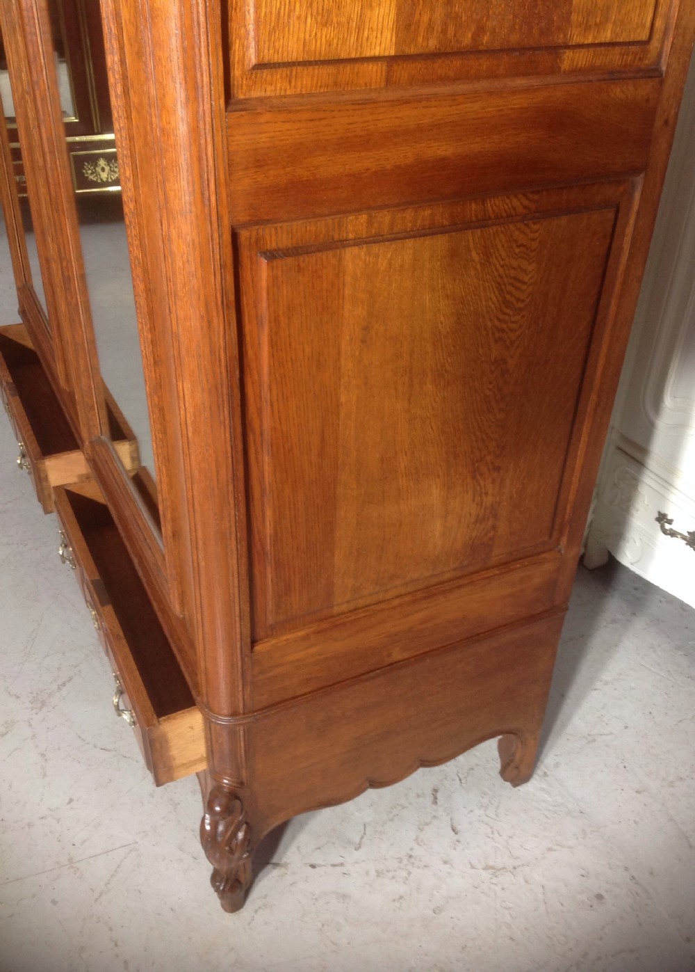 FRENCH OAK ARMOIRE View IX