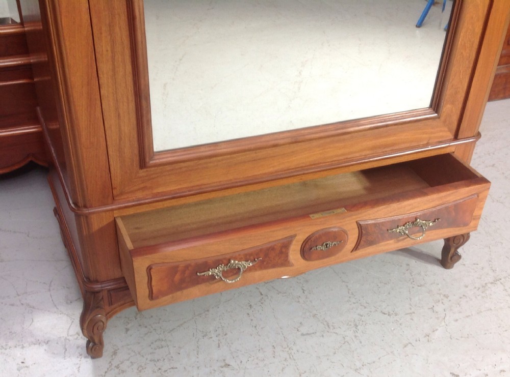 FRENCH MAHOGANY ARMOIRE View IV